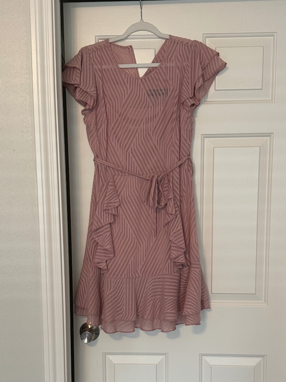 Karl Lagerfeld Paris Pink Ruffle Dress Size 8 | Chiffon Tie Waist Feminine Weddi